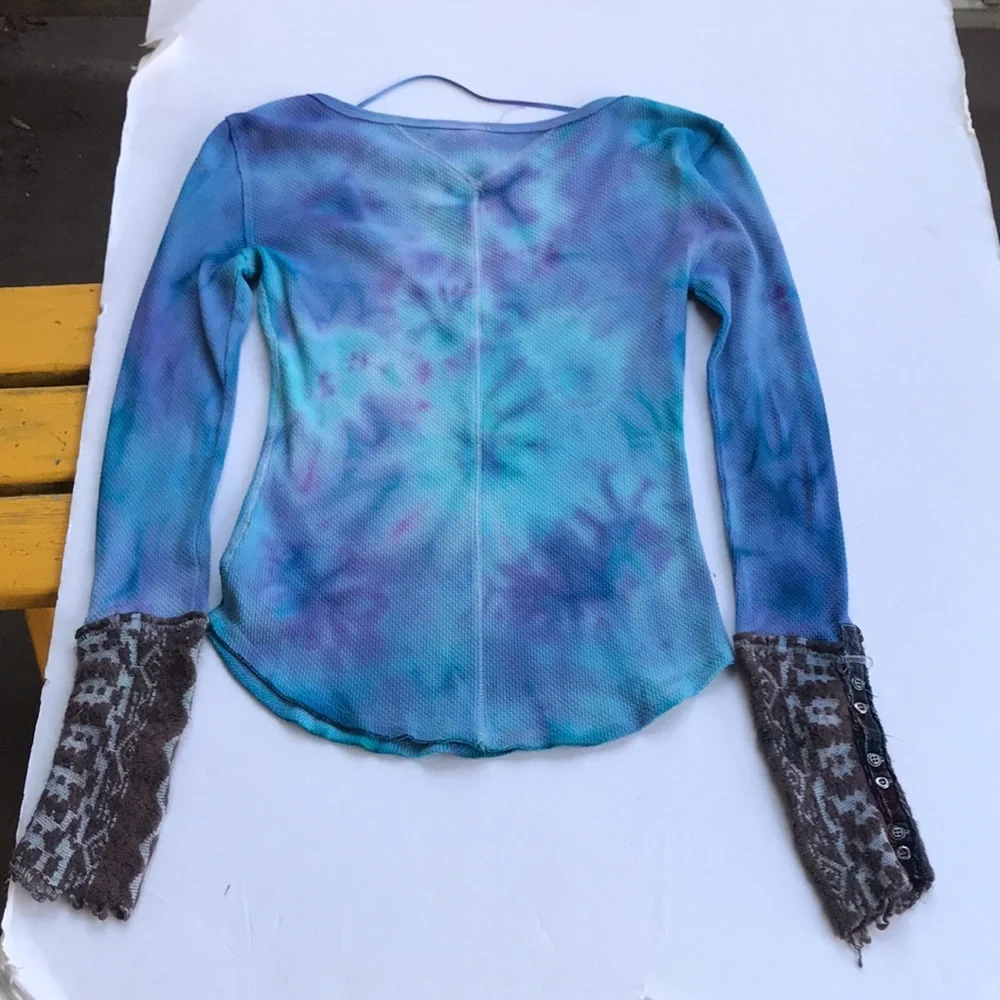 FPxDP Custom Tie Dye Rare Cuff Thermal Top Art School Sweater Colorful Medium M